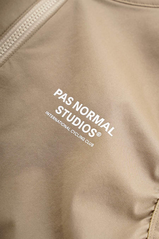 MECHANISM STOW AWAY GILET BEIGE