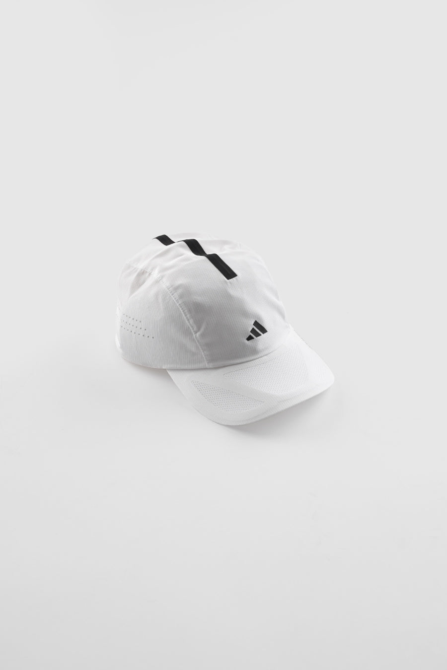 RUNNING X ADIZERO LIGHTWEIGHT CLIMACOOL CAP WHITE AND BLACK
