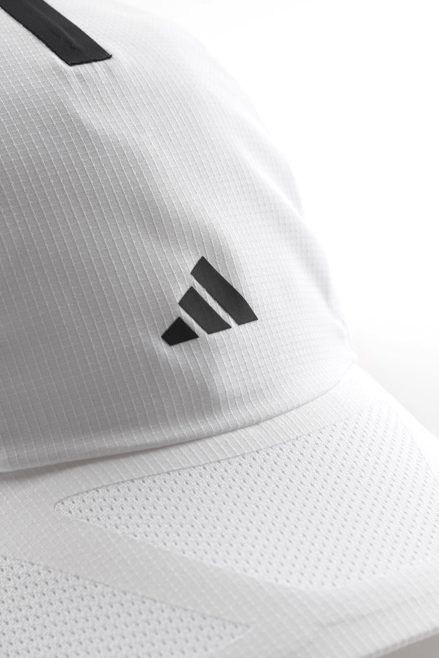 RUNNING X ADIZERO LIGHTWEIGHT CLIMACOOL CAP WHITE AND BLACK