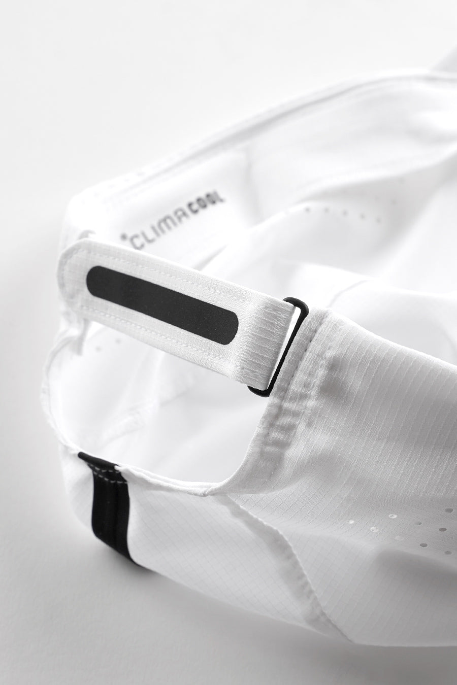 RUNNING X ADIZERO LIGHTWEIGHT CLIMACOOL CAP WHITE AND BLACK