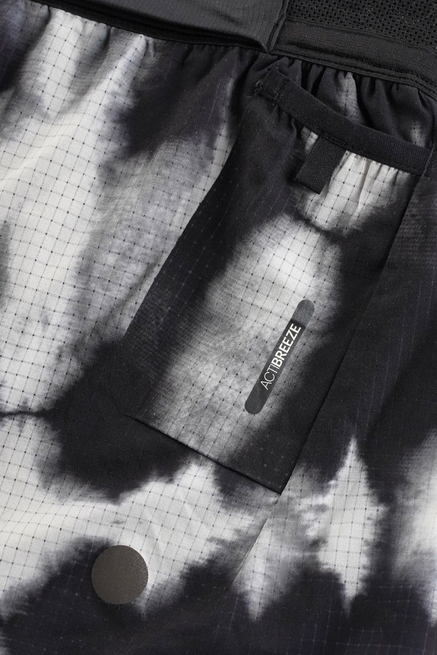 LIMITED SERIES METARUN SPLIT SHORTS