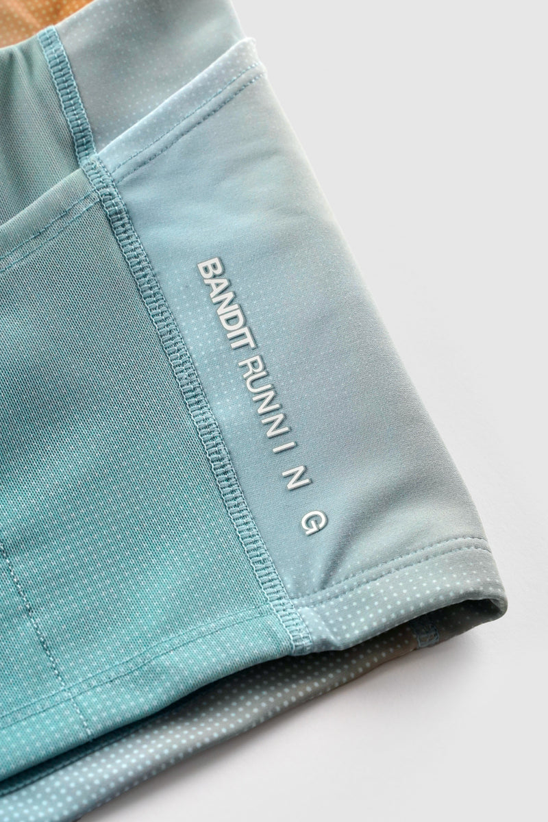 VANISHER™ V-NECK RACE CROP LAGOON MULTI