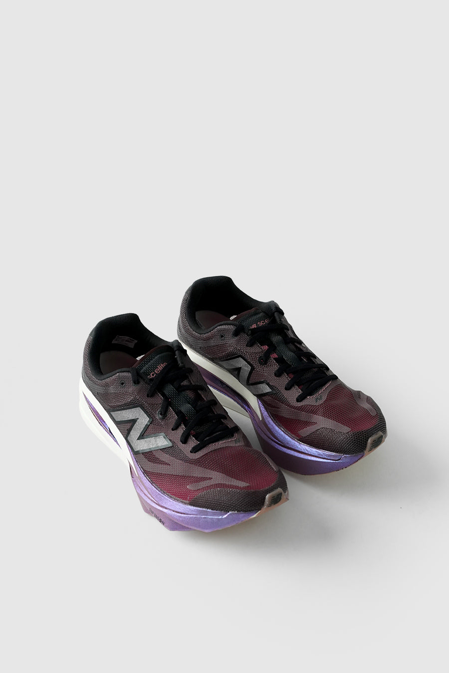 SUPERCOMP ELITE V6 CHERRY LEATHER ET PEBBLE