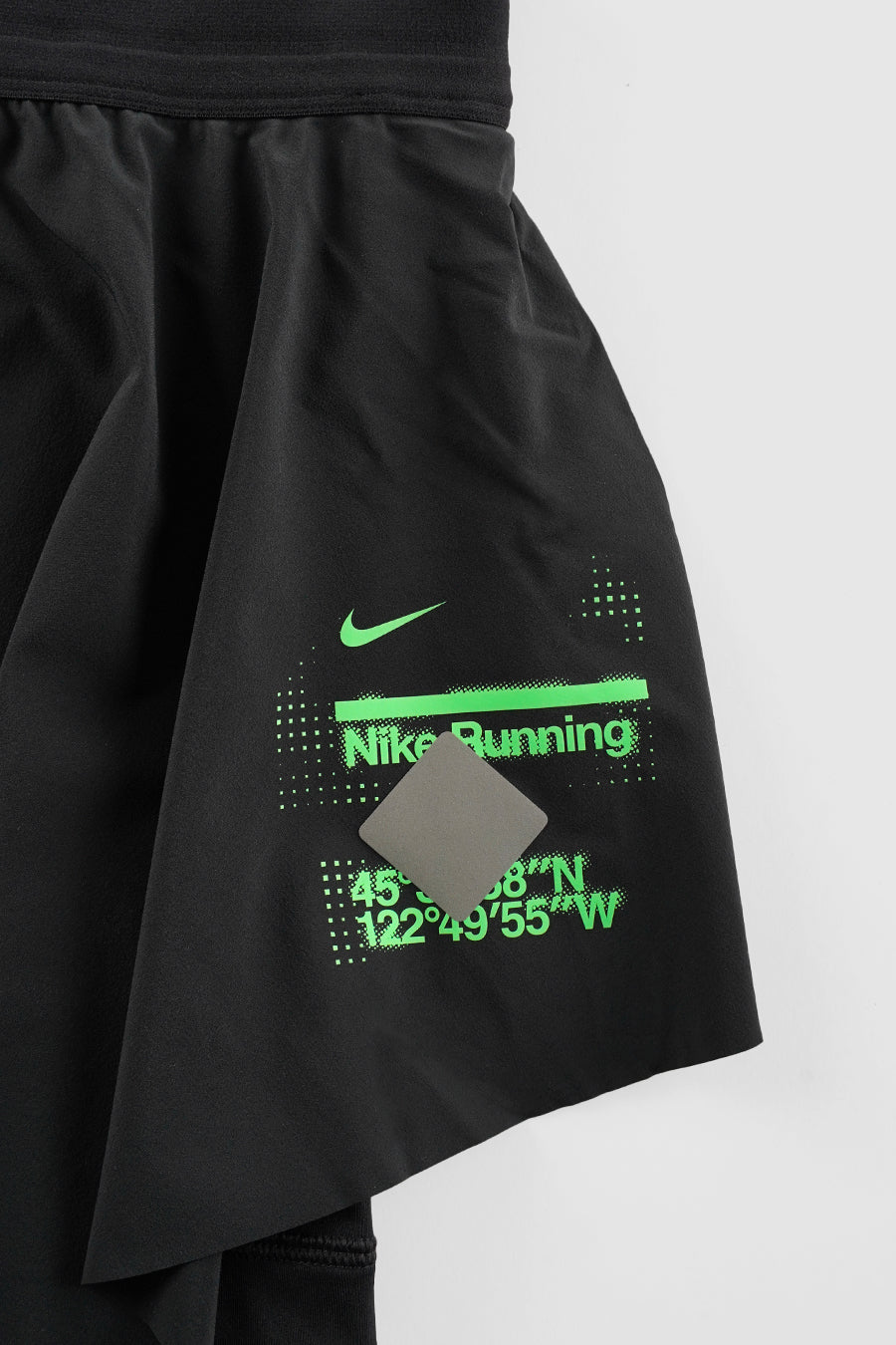 JUPE-SHORT NIKE SWIFT NOIRE