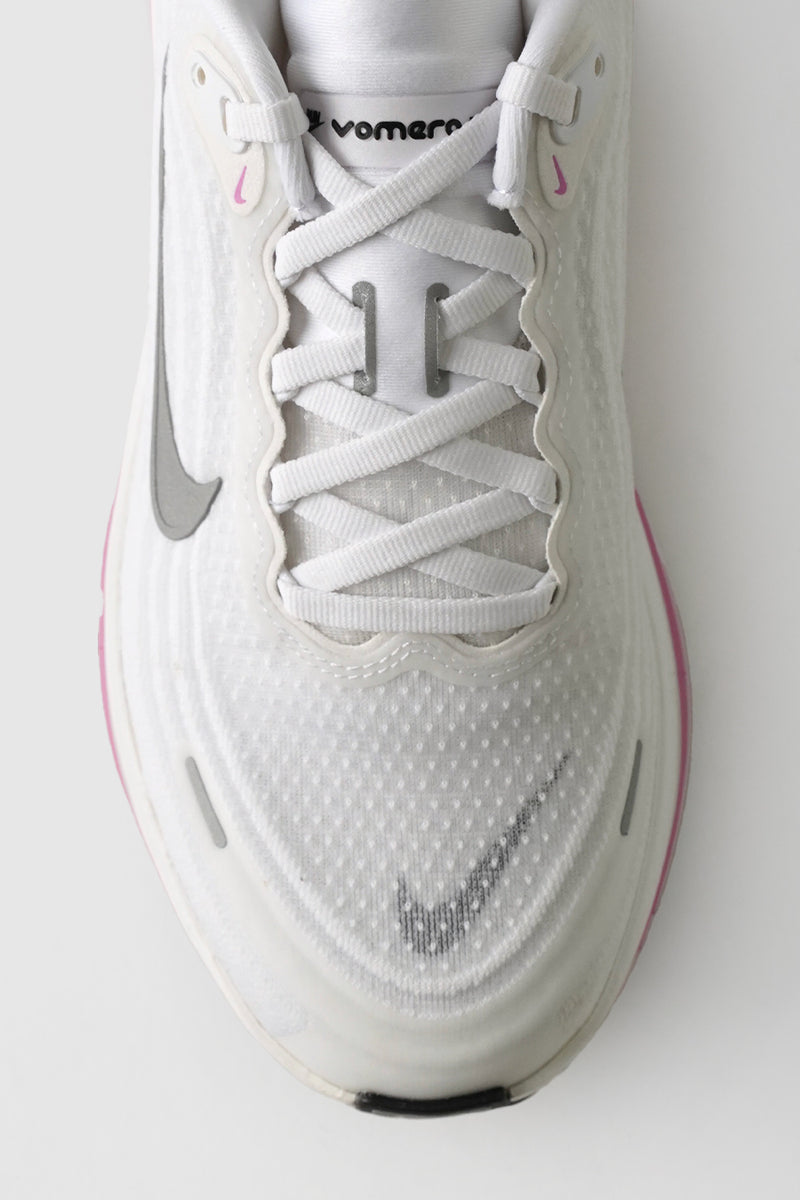 W VOMERO PLUS LILAC, SUMMIT WHITE ET METALLIC SILVER