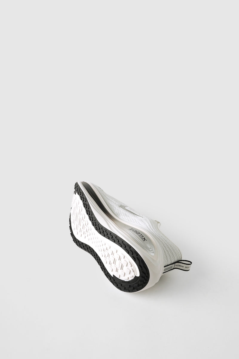 W VOMERO PLUS SUMMIT WHITE ET METALLIC SILVER
