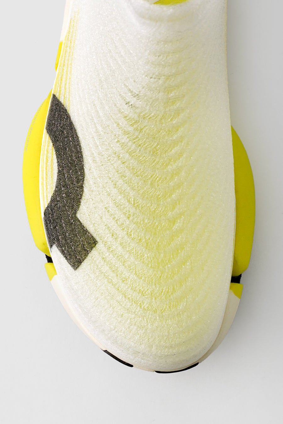 WHITE AND LIME LIGHTSPRAY CLOUDBOOM STRIKE 2