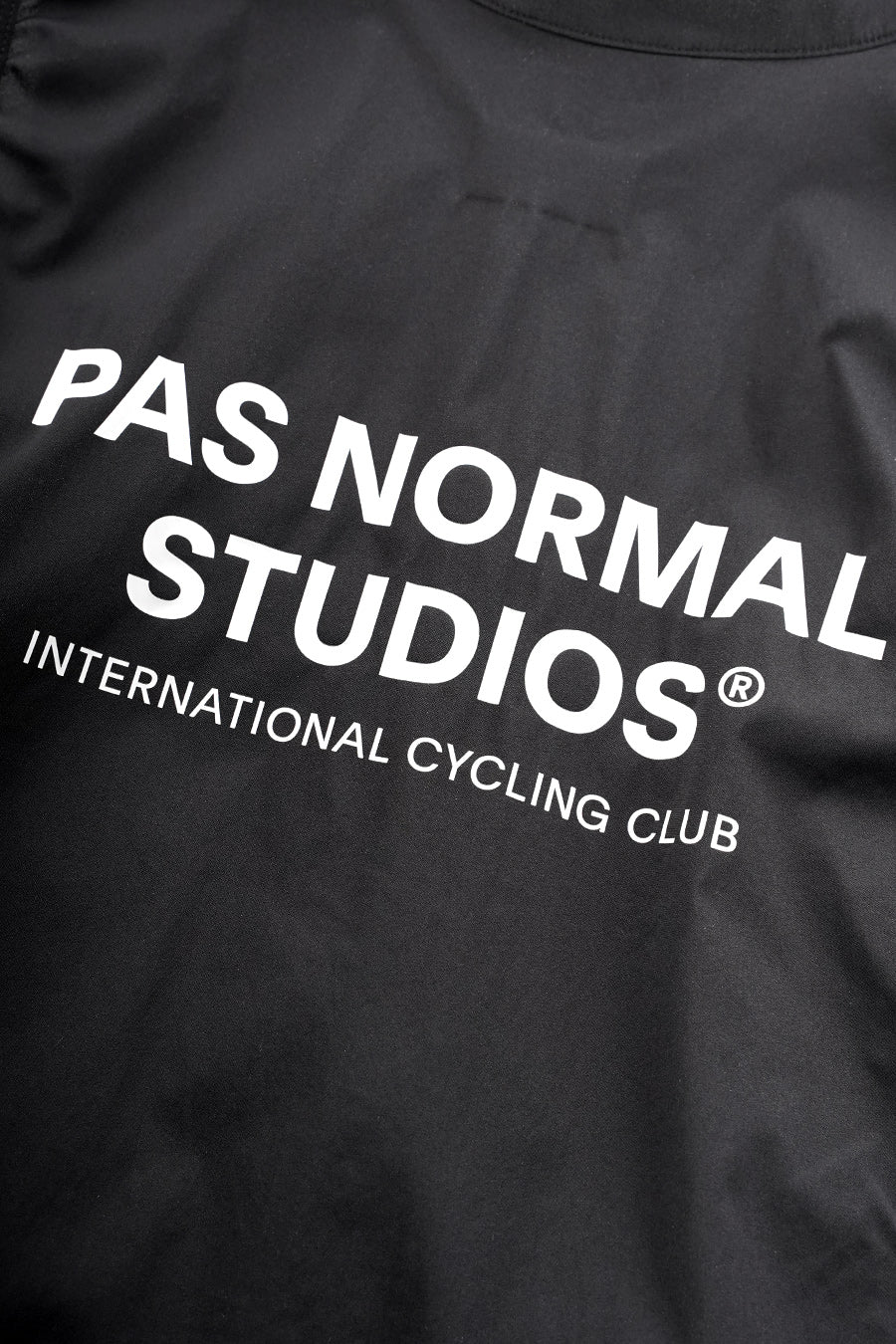 MECHANISM STOW AWAY GILET BLACK