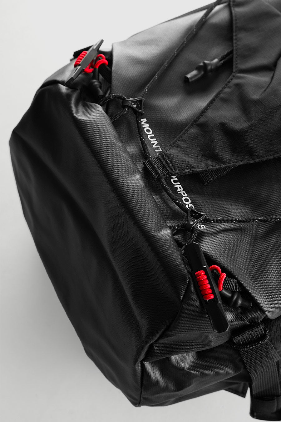 ALL MOUNTAIN PURPOSE 38 BACKPACK TNF BLACK ET TNF RED