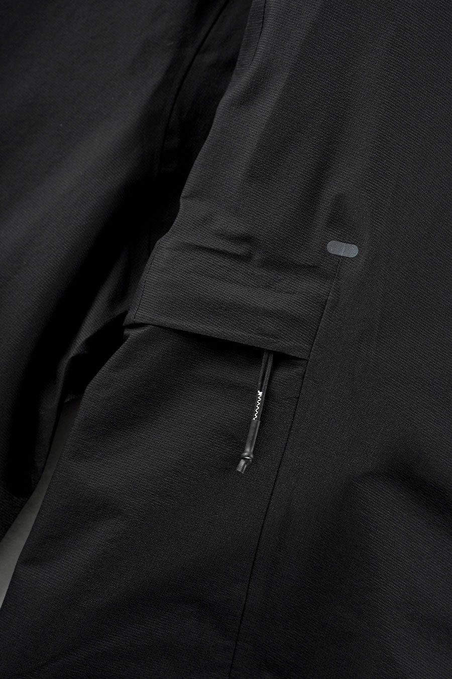 SUMMIT SUPERIOR FUTURELIGHT JACKET TNF BLACK
