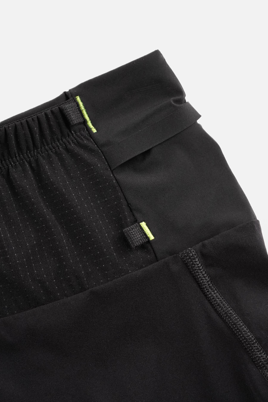 TIGHT 330 BLACK